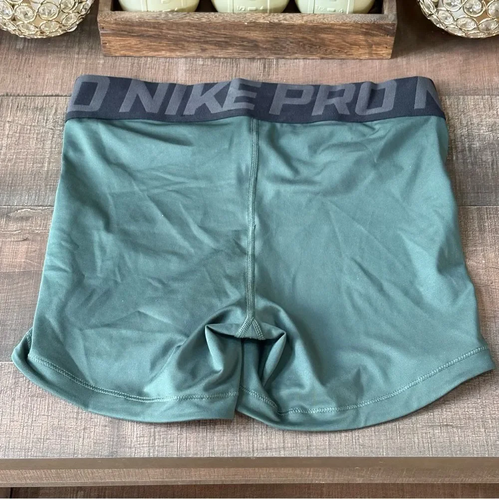 Nike excellent size